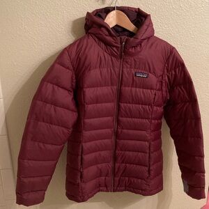 Patagonia Hi Loft Down Sweater Hoodie Burgundy